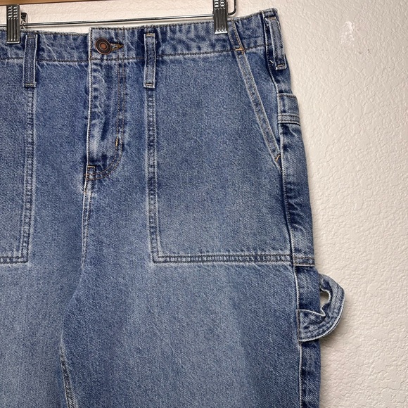 We The Free Mid-Rise Cuff Jeans Women's Size 31 - Picture 6 of 8